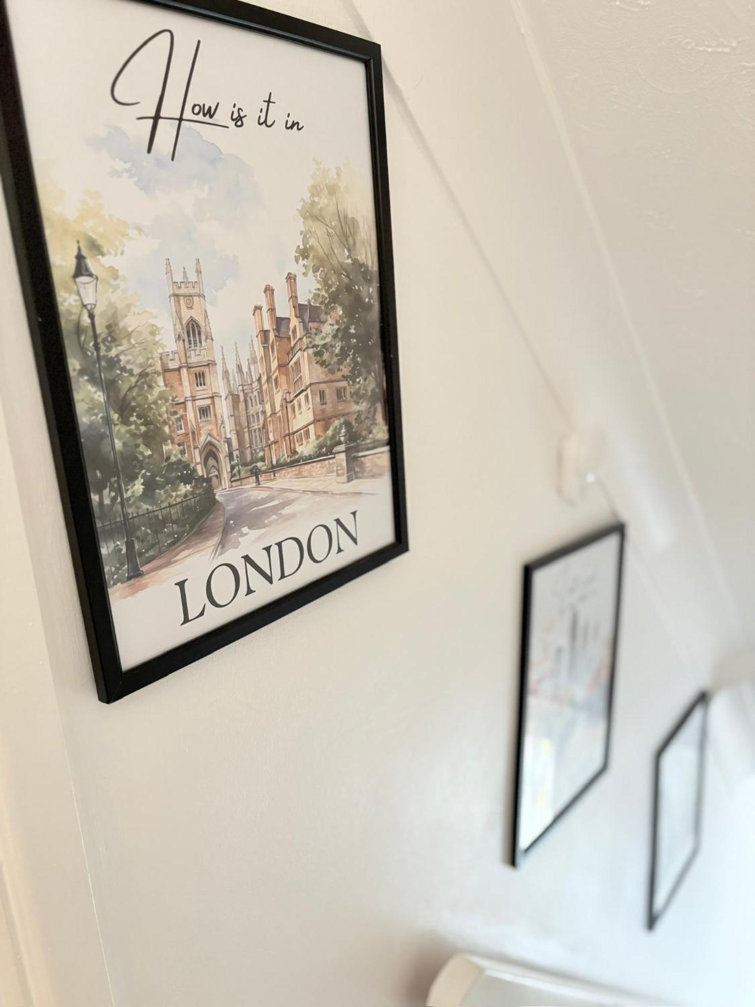 Luton Lodge - Newly Renovated Ideal For Short Stay, Close To Airport Train Station, Free Parking Off Street , Luxury Comfort In Low Price Екстериор снимка